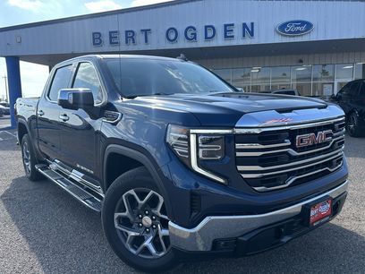 Used 2023 GMC Sierra 1500 SLT w/ SLT Premium Package