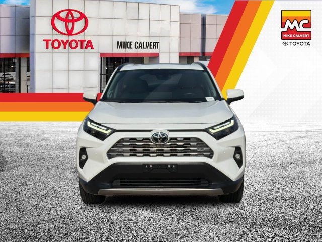 Used 2025 Toyota RAV4 Limited w/ Weather Package AWD/4WD image 8