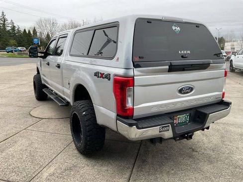 Used 2019 Ford F250 XLT image 6