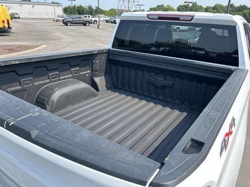 Used 2023 Chevrolet Silverado 1500 LTZ AWD/4WD image 14
