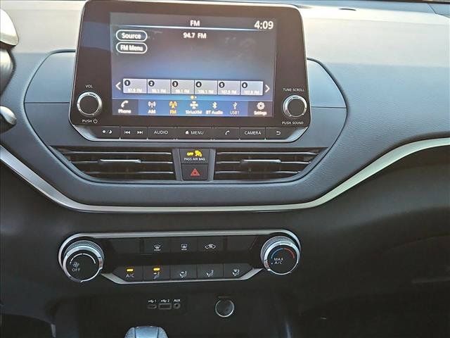 Used 2020 Nissan Altima 2.5 S FWD image 14
