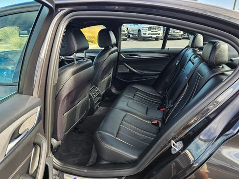 Used 2018 BMW 530e w/ M Sport Package 2 RWD image 20