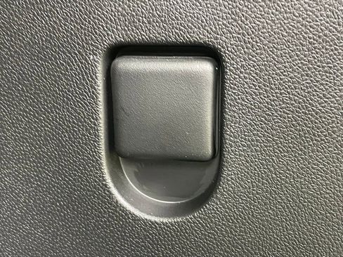 Used 2026 Chevrolet Traverse LT w/ Sun and Wheel Package AWD/4WD image 19