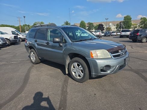 Used 2007 Mitsubishi Endeavor LS AWD/4WD image 1