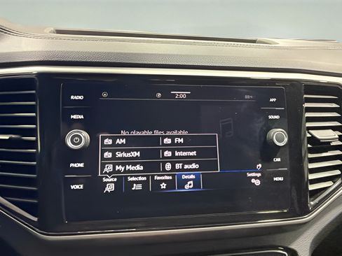 Used 2023 Volkswagen Atlas Cross Sport SE w/ Panoramic Sunroof Package FWD image 19