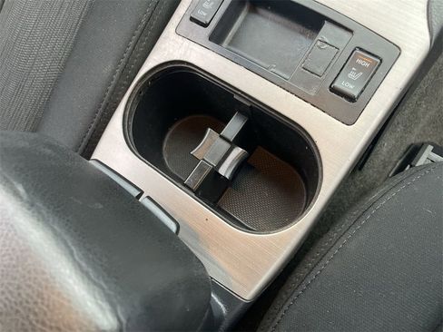 Used 2013 Subaru Legacy 2.5i Premium w/ All-Weather Pkg image 26