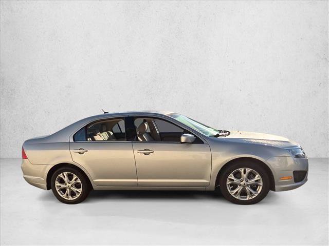 Used 2012 Ford Fusion SE FWD image 4