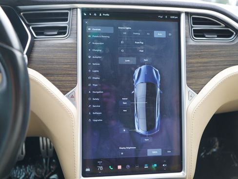 Used 2014 Tesla Model S P85D image 29