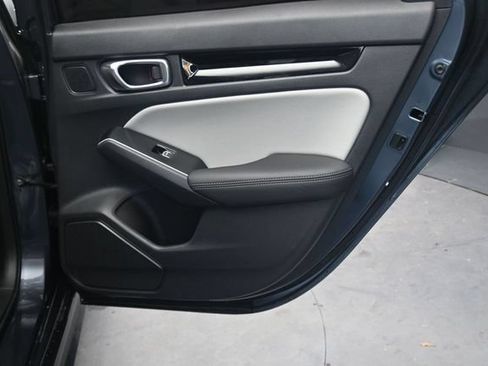 Used 2025 Honda Civic Sport image 22