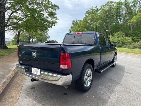 Used 2020 RAM 1500 Classic SLT w/ Luxury Group image 7