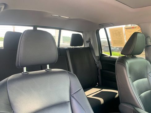 Used 2023 Honda Ridgeline RTL-E image 19