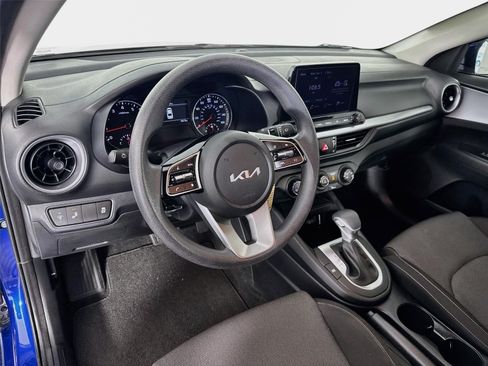 Certified 2024 Kia Forte LXS w/ LXS Technology Package FWD image 9