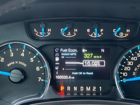 Used 2013 Ford F150 XLT w/ XLT Chrome Pkg image 19