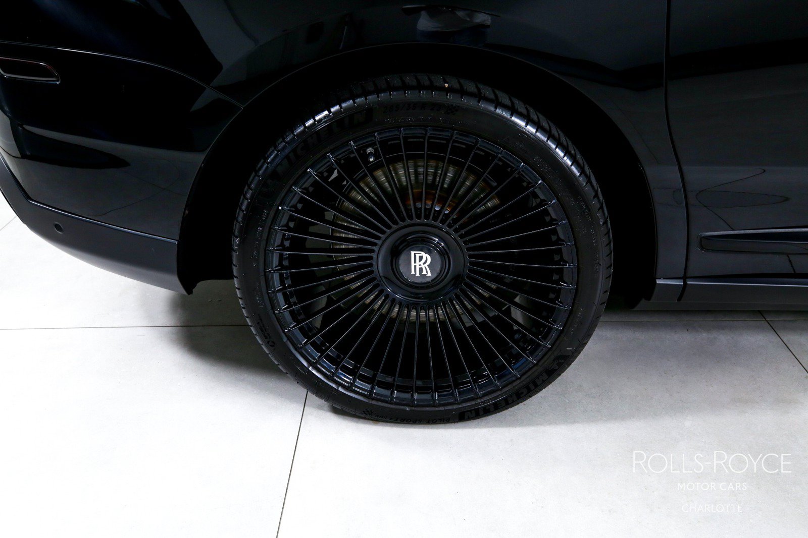 Used 2023 Rolls-Royce Cullinan w/ Cullinan Package AWD/4WD image 40