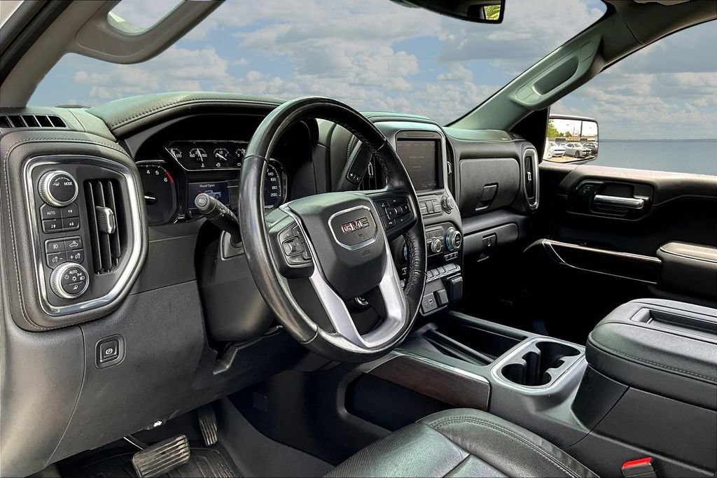 Used 2020 GMC Sierra 1500 SLT w/ SLT Premium Plus Package AWD/4WD image 17