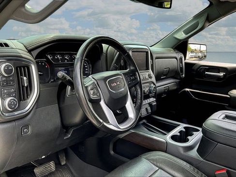 Used 2020 GMC Sierra 1500 SLT w/ SLT Premium Plus Package AWD/4WD image 17