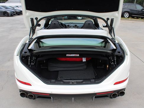 Used 2015 Ferrari California T image 46
