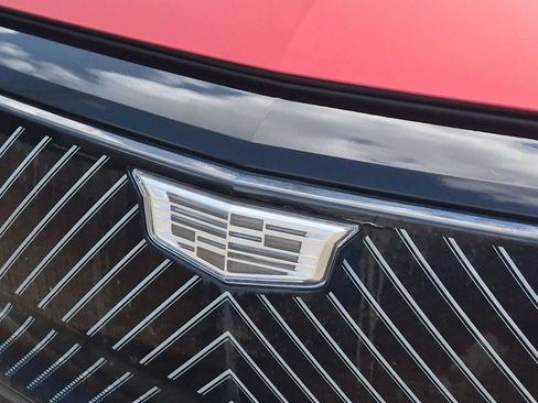 Used 2024 Cadillac Lyriq Luxury RWD image 12