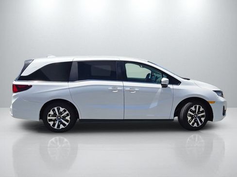 New 2026 Honda Odyssey EX-L image 3