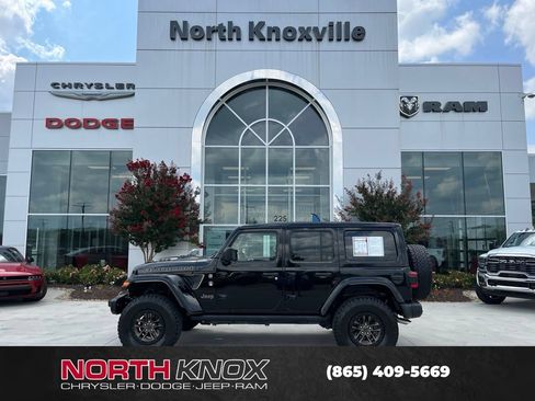 Used 2024 Jeep Wrangler Unlimited Rubicon 392 AWD/4WD image 2