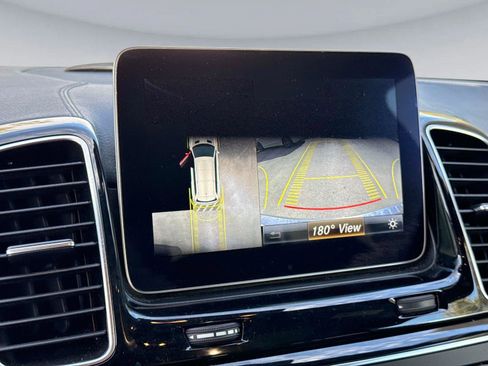 Used 2019 Mercedes-Benz GLS 450 4MATIC image 25