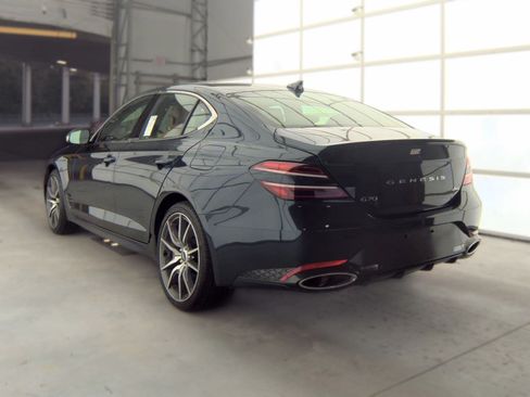 Used 2025 Genesis G70 2.5T AWD/4WD image 6