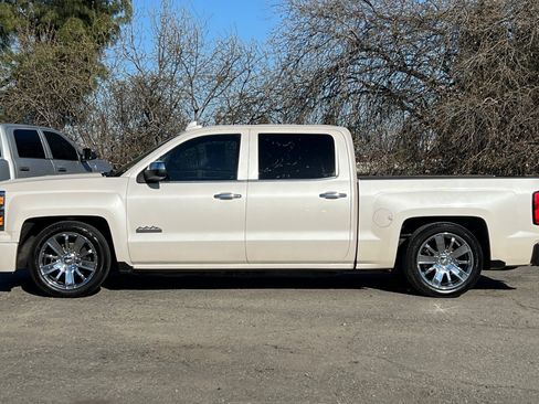 Used 2015 Chevrolet Silverado 1500 High Country w/ High Country Premium Package image 7
