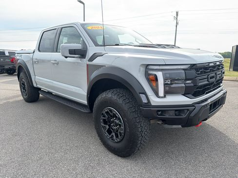 Certified 2024 Ford F150 Raptor w/ Equipment Group 803A Raptor R AWD/4WD image 3