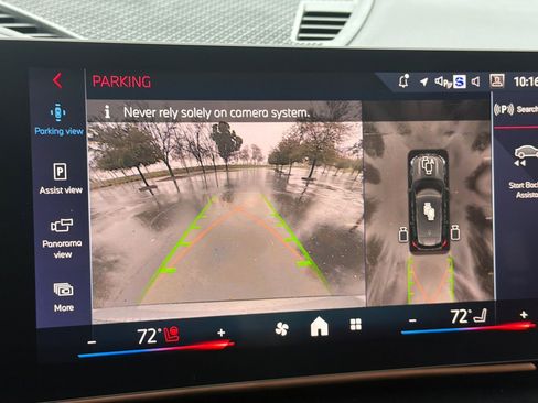 Certified 2024 BMW X1 M35i w/ Premium Package image 22