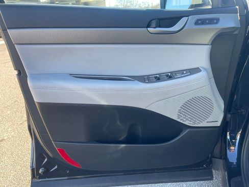 Used 2024 Hyundai Palisade SEL image 16