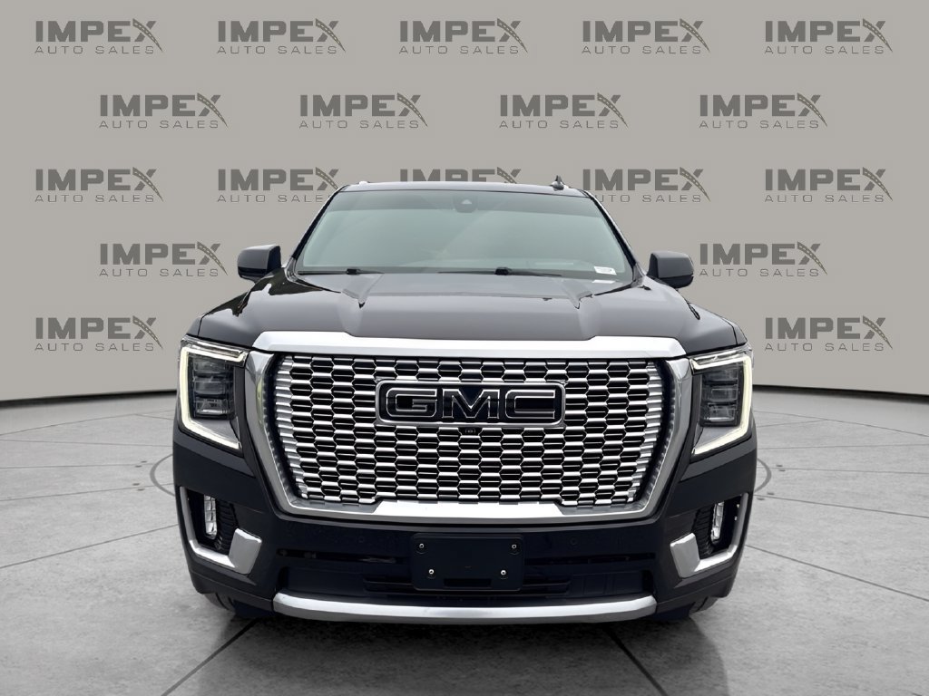 Used 2021 GMC Yukon Denali w/ Denali Ultimate Package AWD/4WD image 8