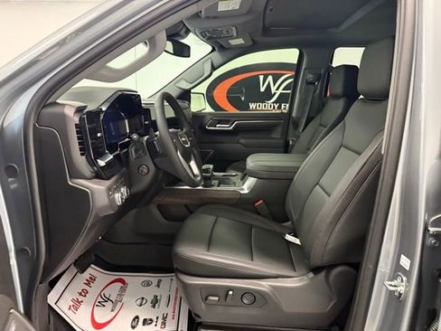 New 2026 GMC Sierra 1500 SLT w/ SLT Premium Plus Package image 9