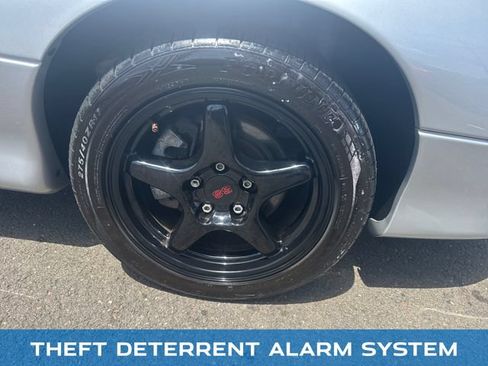 Used 1999 Chevrolet Camaro Z28 w/ SS Performance/Appearance Pkg RWD image 11