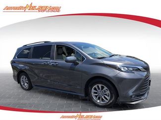 Used 2025 Toyota Sienna XLE FWD video 1