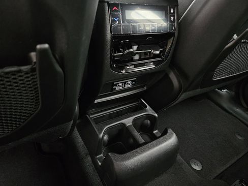 New 2026 Jeep Grand Cherokee L Laredo RWD image 10