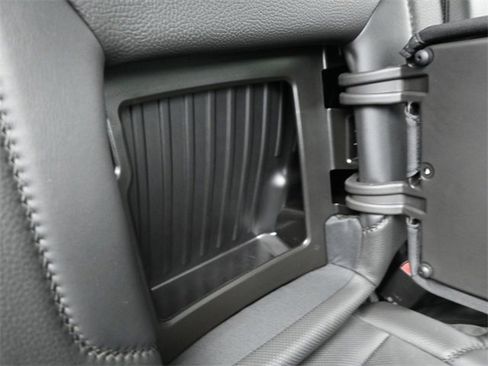 Used 2023 GMC Sierra 1500 Denali w/ Technology Package image 19