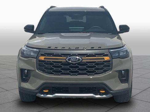 Used 2026 Ford Explorer Tremor w/ Tremor Ultimate Package AWD/4WD image 4