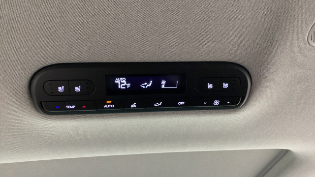 Certified 2026 Hyundai Palisade Limited AWD/4WD image 30