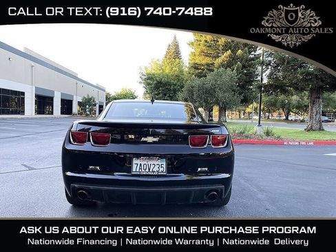 Used 2013 Chevrolet Camaro SS RWD image 8