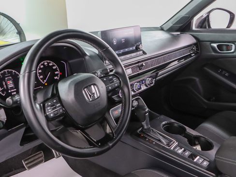 Used 2023 Honda Civic Sport image 22