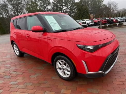 Used 2024 Kia Soul LX w/ Option Group 015 image 3