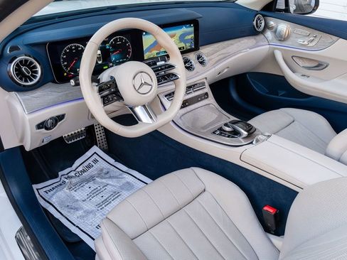 Used 2023 Mercedes-Benz E 450 Cabriolet image 16