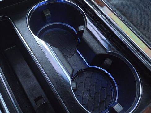 Used 2019 Lincoln Continental Select image 44