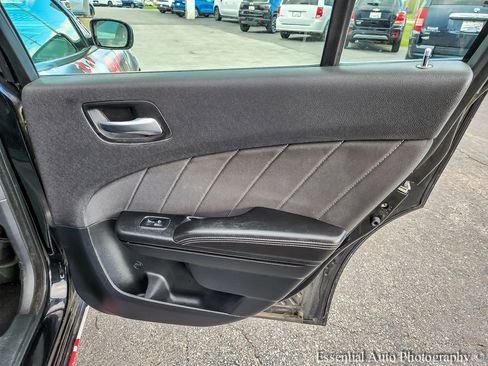 Used 2018 Dodge Charger GT w/ Navigation & Travel Group AWD/4WD image 27