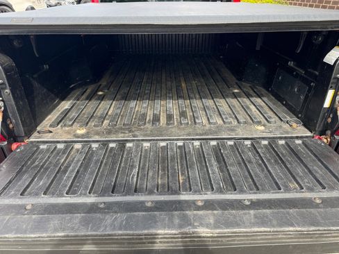 Used 2019 Toyota Tacoma SR w/ SX Package AWD/4WD image 25