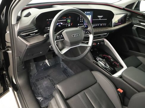 Used 2025 Audi Q5 Prestige AWD/4WD image 15
