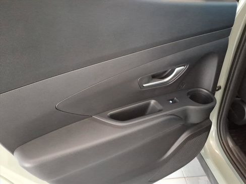 Certified 2025 Hyundai Santa Cruz SEL image 15