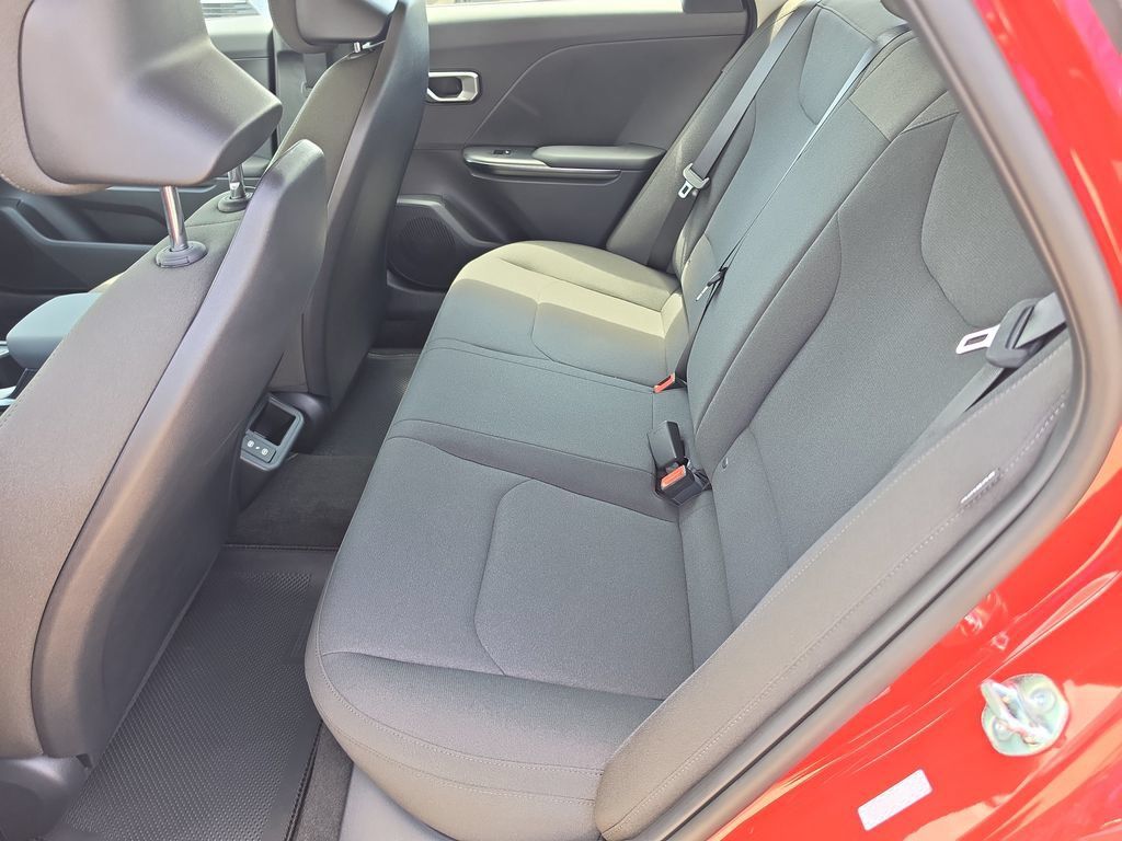 New 2026 Kia K4 FWD image 16