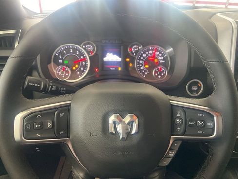 New 2026 RAM 1500 4x4 Crew Cab image 15