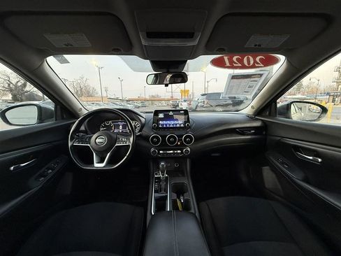 Used 2021 Nissan Sentra SV image 17